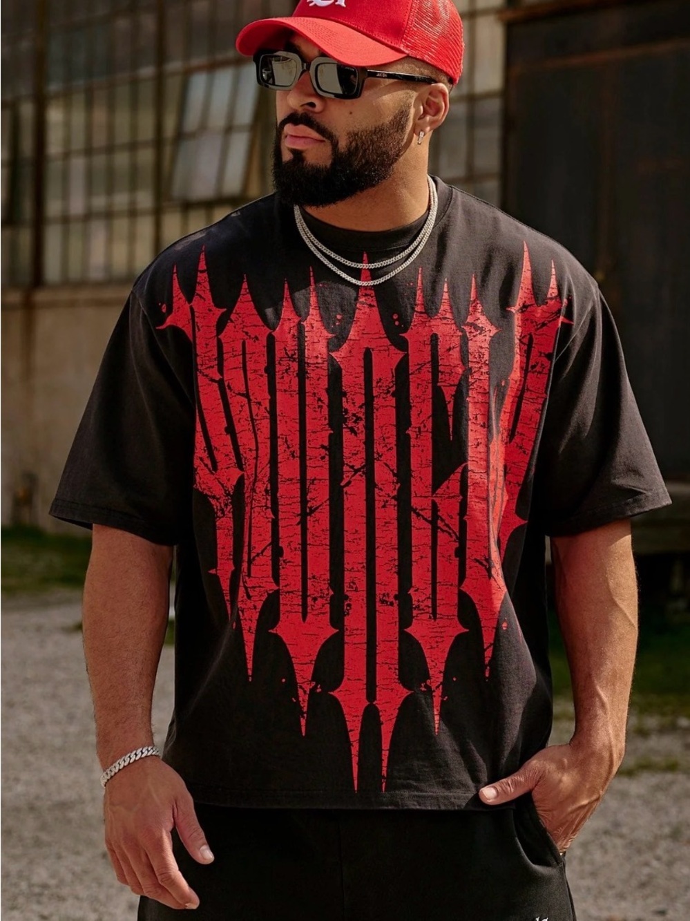 YOUNGLA Black Tee with Bold Red Gothic Heart Graphic